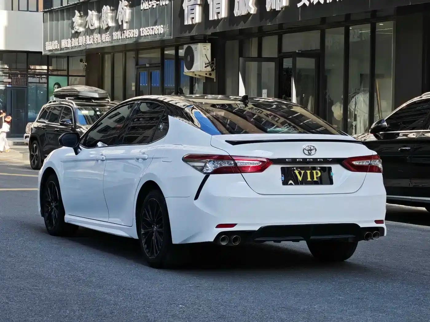 Camry 2018 2.5S Sport Edition — миниатюра 7