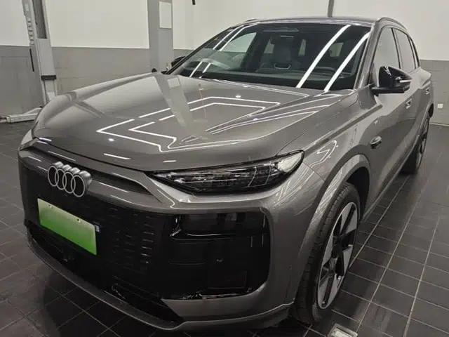 Audi Q6L e-tron 2026 First Launch Navigation Edition