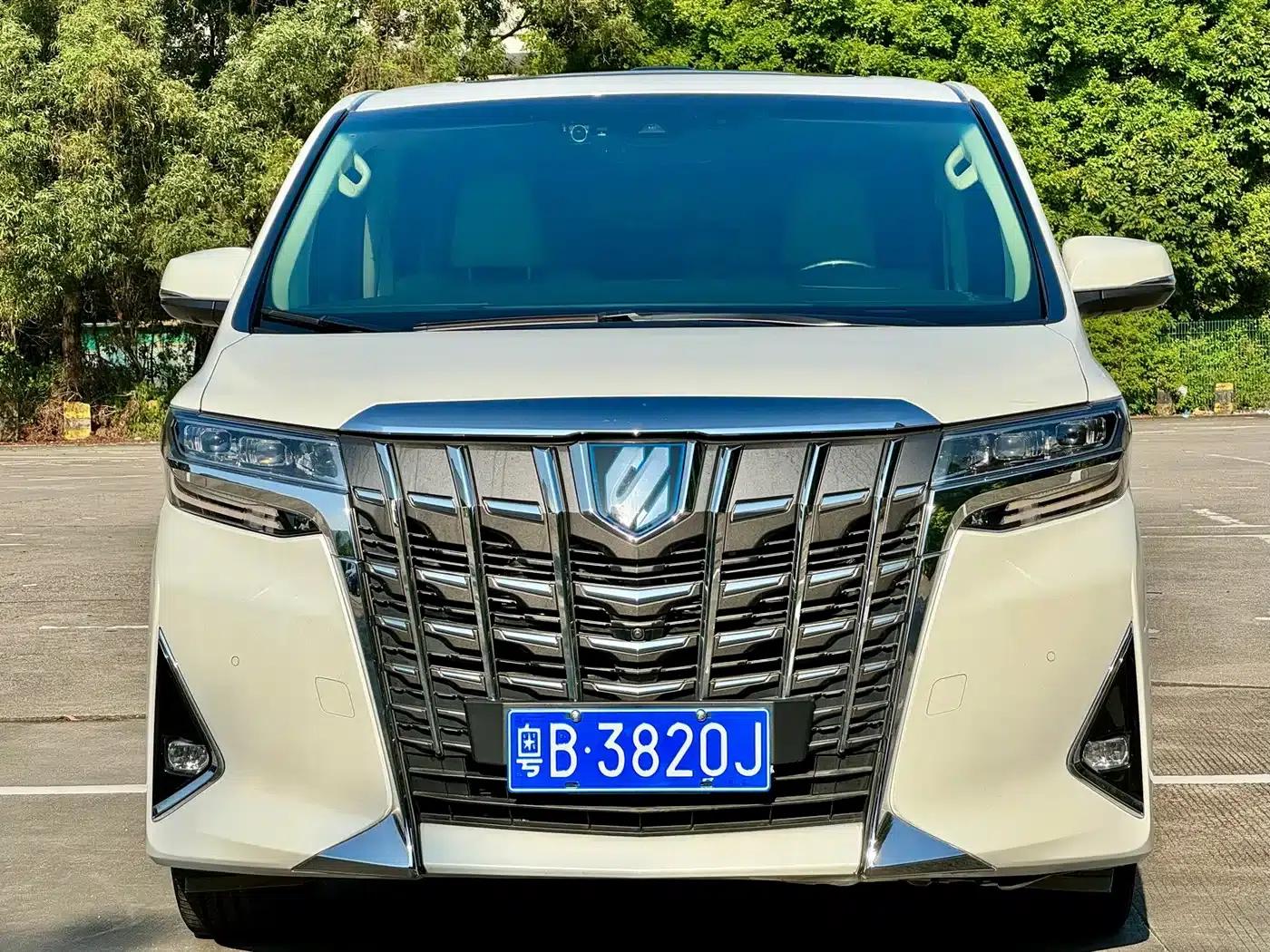2019 Alphard Hybrid 2.5L Premium Edition — миниатюра 2