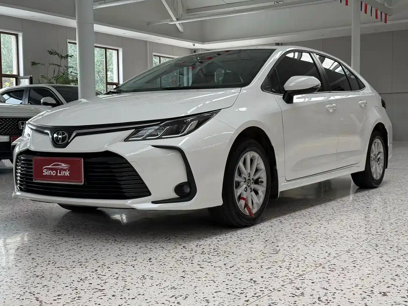 2021 Toyota Corolla 1.2T S-CVT Elite PLUS Edition — миниатюра 1