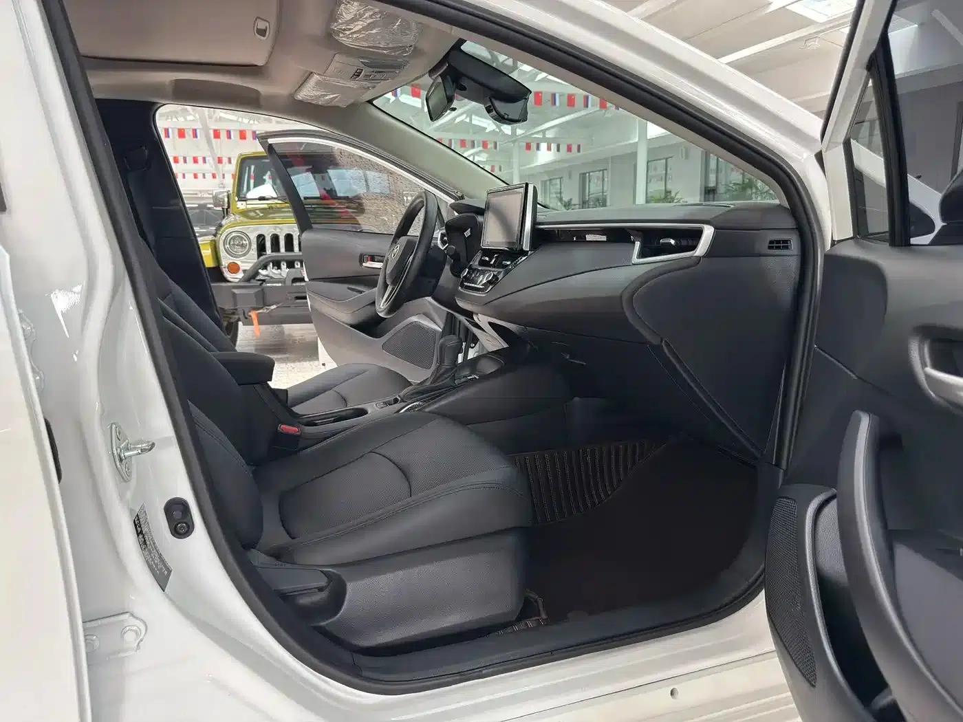 2021 Toyota Corolla 1.2T S-CVT Elite PLUS Edition — миниатюра 8