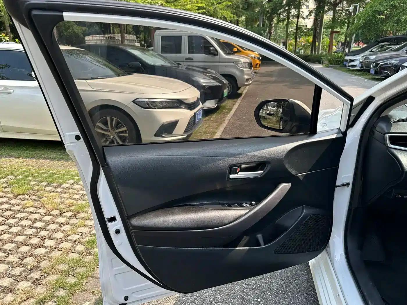 2021 Toyota Corolla 1.2T S-CVT Elite PLUS Edition — миниатюра 9