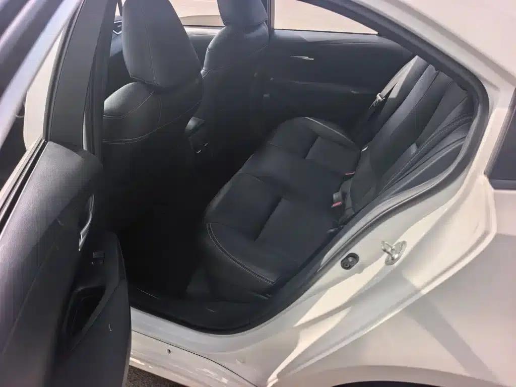 2021 Toyota Corolla Hybrid 1.8L E-CVT Elite Edition — миниатюра 16