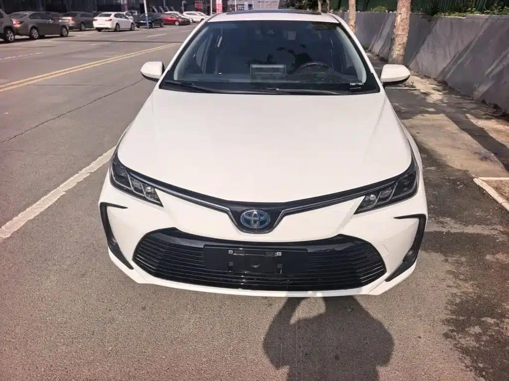 2021 Toyota Corolla Hybrid 1.8L E-CVT Elite Edition — миниатюра 5