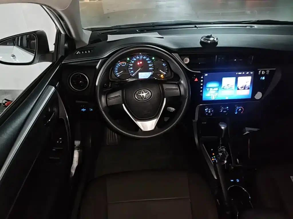 2018 Toyota Corolla 1.2T S-CVT GL Smart Edition — миниатюра 11