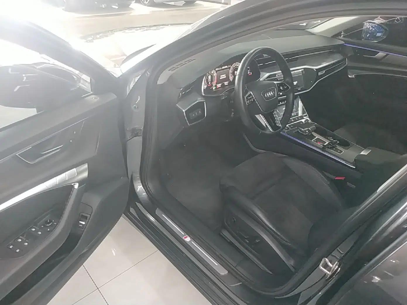 Audi A6 2021 Avant Avant-garde 45 TFSI Prestige Dynamic Edition — миниатюра 18