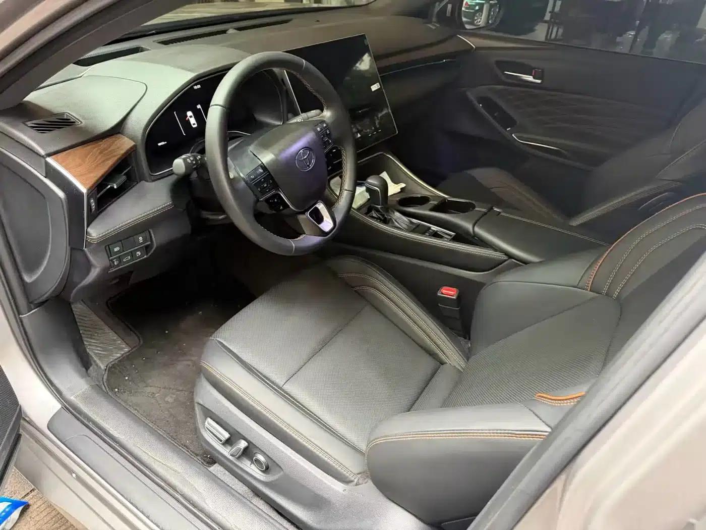 2024 Toyota Avalon 2.0L Luxury Edition — миниатюра 4