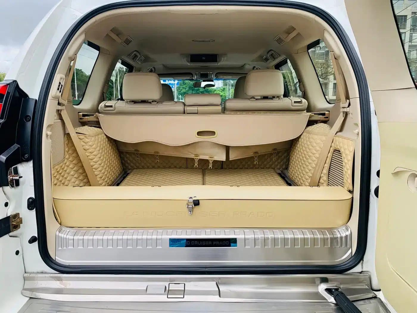 2018 Prado 3.5L Automatic TX-L NAVI with Rear-mounted Spare Tire — миниатюра 16