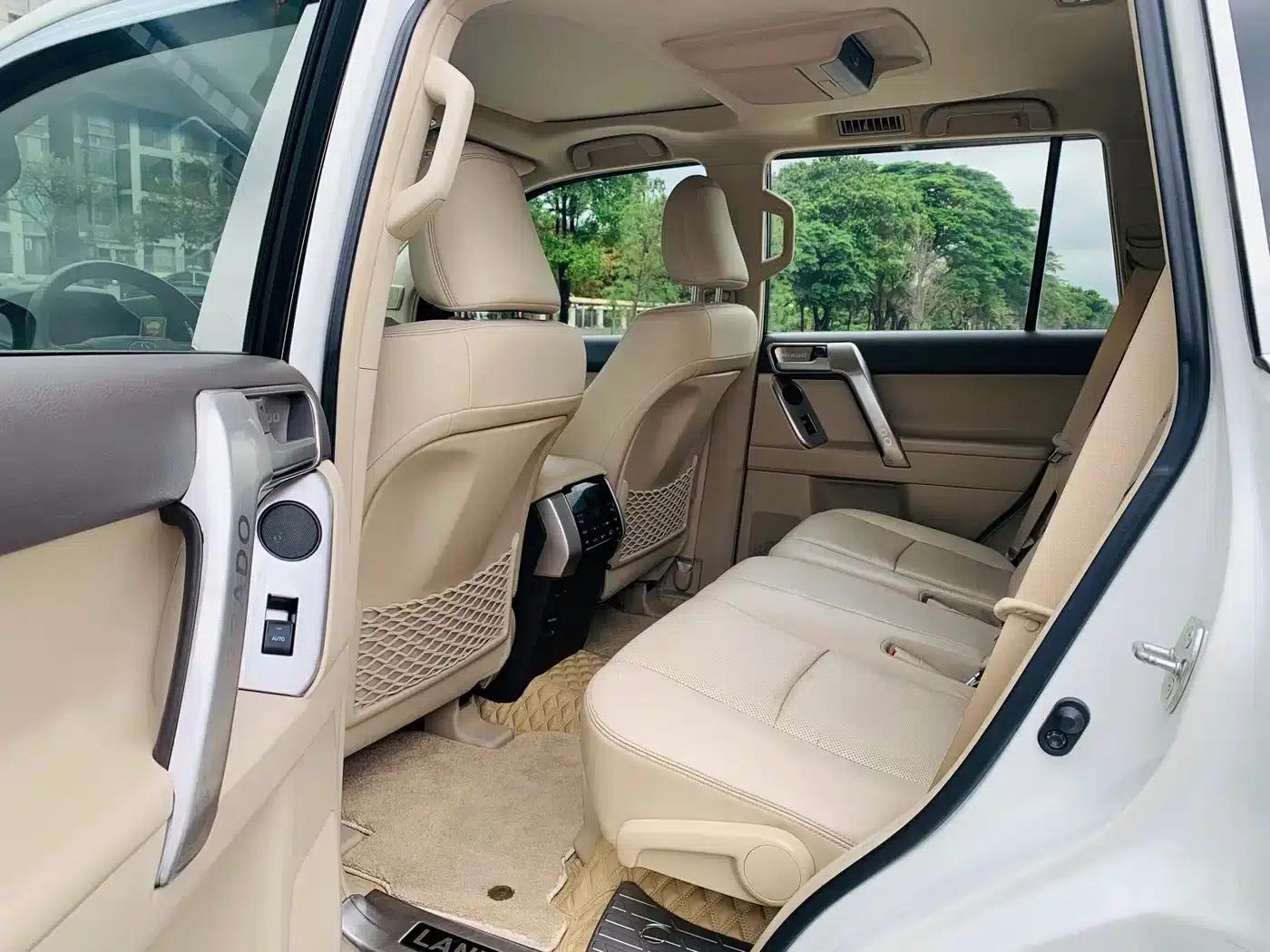 2018 Prado 3.5L Automatic TX-L NAVI with Rear-mounted Spare Tire — миниатюра 9