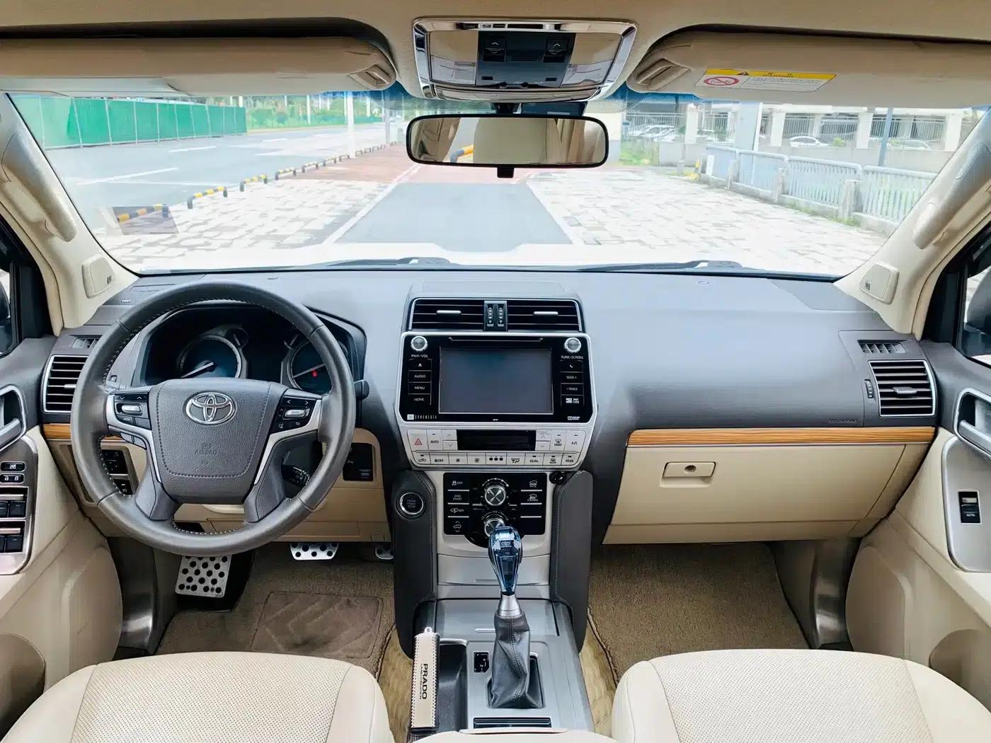 2018 Prado 3.5L Automatic TX-L NAVI with Rear-mounted Spare Tire — миниатюра 10