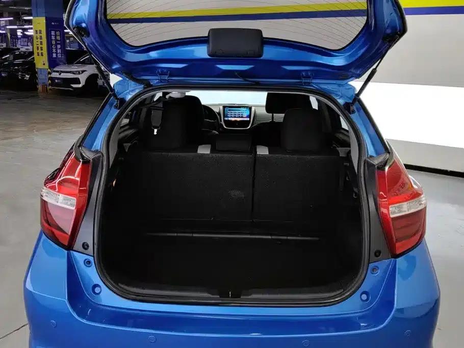 YARiS L Zhixuan 2020 1.5L CVT Leading Edition — миниатюра 4