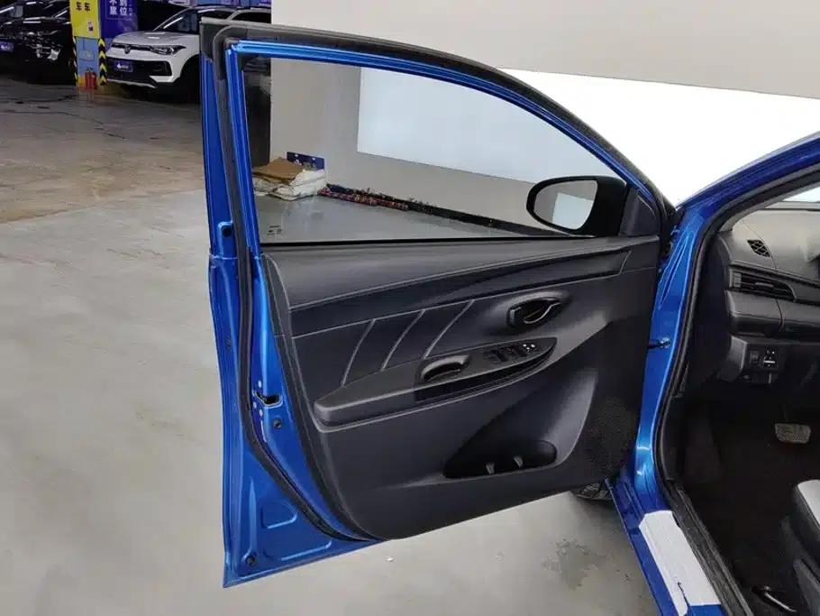 YARiS L Zhixuan 2020 1.5L CVT Leading Edition — миниатюра 7