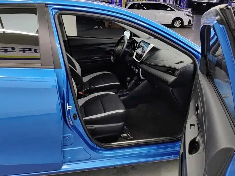 YARiS L Zhixuan 2020 1.5L CVT Leading Edition — миниатюра 8