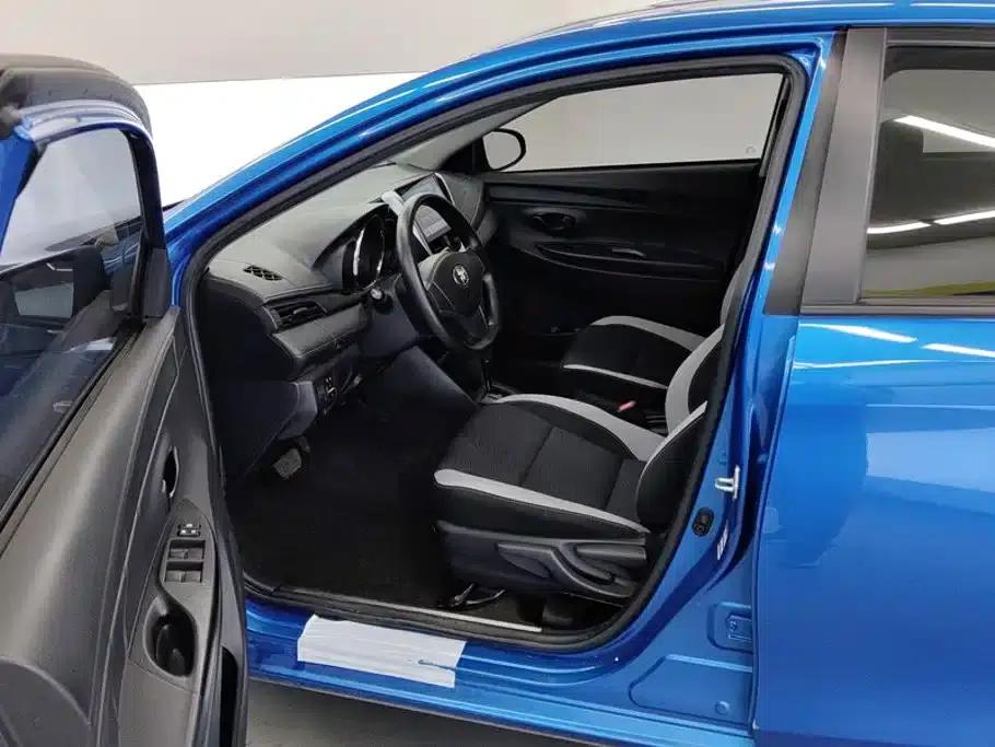 YARiS L Zhixuan 2020 1.5L CVT Leading Edition — миниатюра 9