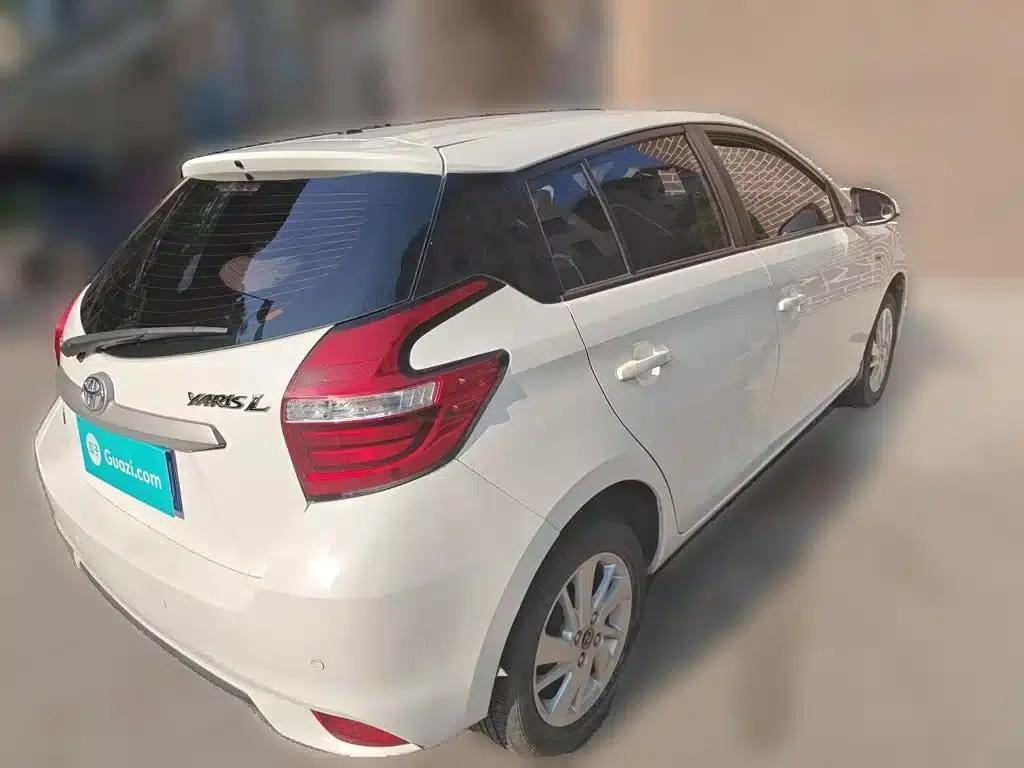 YARiS L Zhixuan 2016 Facelift 1.5G CVT Dynamic Sunroof Edition — миниатюра 5