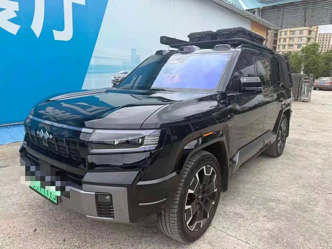 Leopard 8 2025 Smart & Brave Flagship Edition 6-seater — миниатюра 1