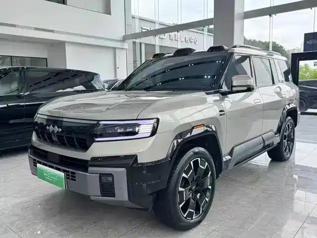 Leopard 8 2025 Smart & Brave Flagship Edition 6-seater
