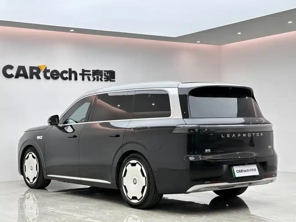 Leapmotor D19 2026 Range Extended 500 Smart Edition (6-seater) — миниатюра 3
