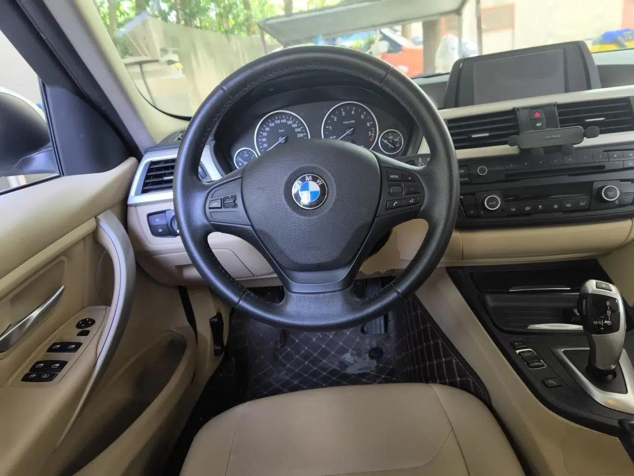 BMW 3 Series 2014 320Li Fashion Model — миниатюра 10