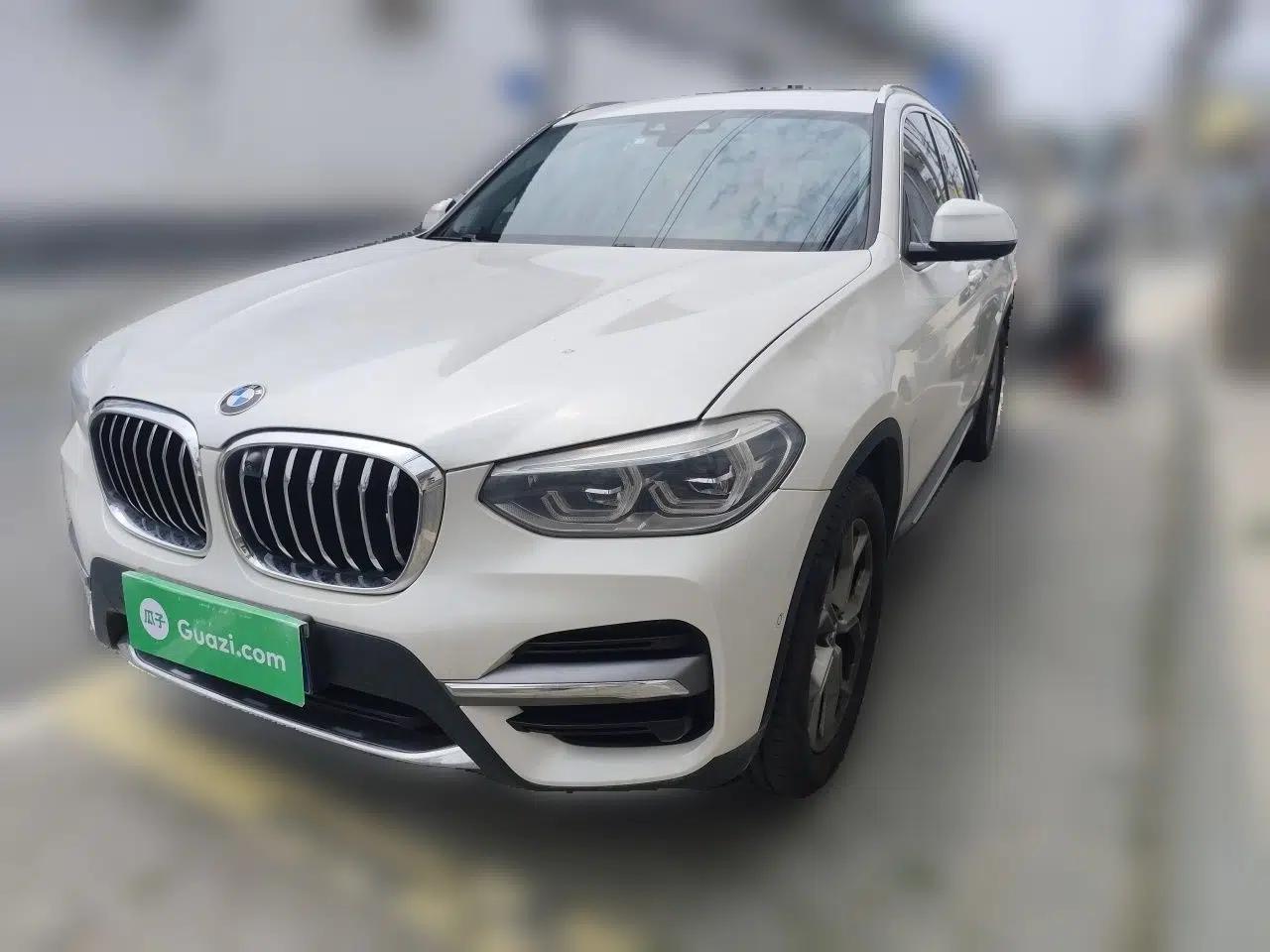 BMW X3 2020 xDrive28i Luxury Package — миниатюра 1