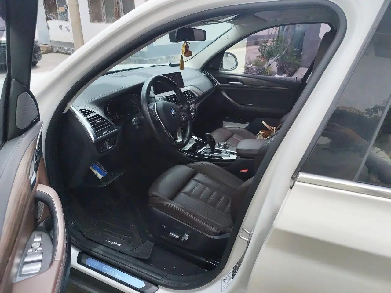 BMW X3 2020 xDrive28i Luxury Package — миниатюра 13