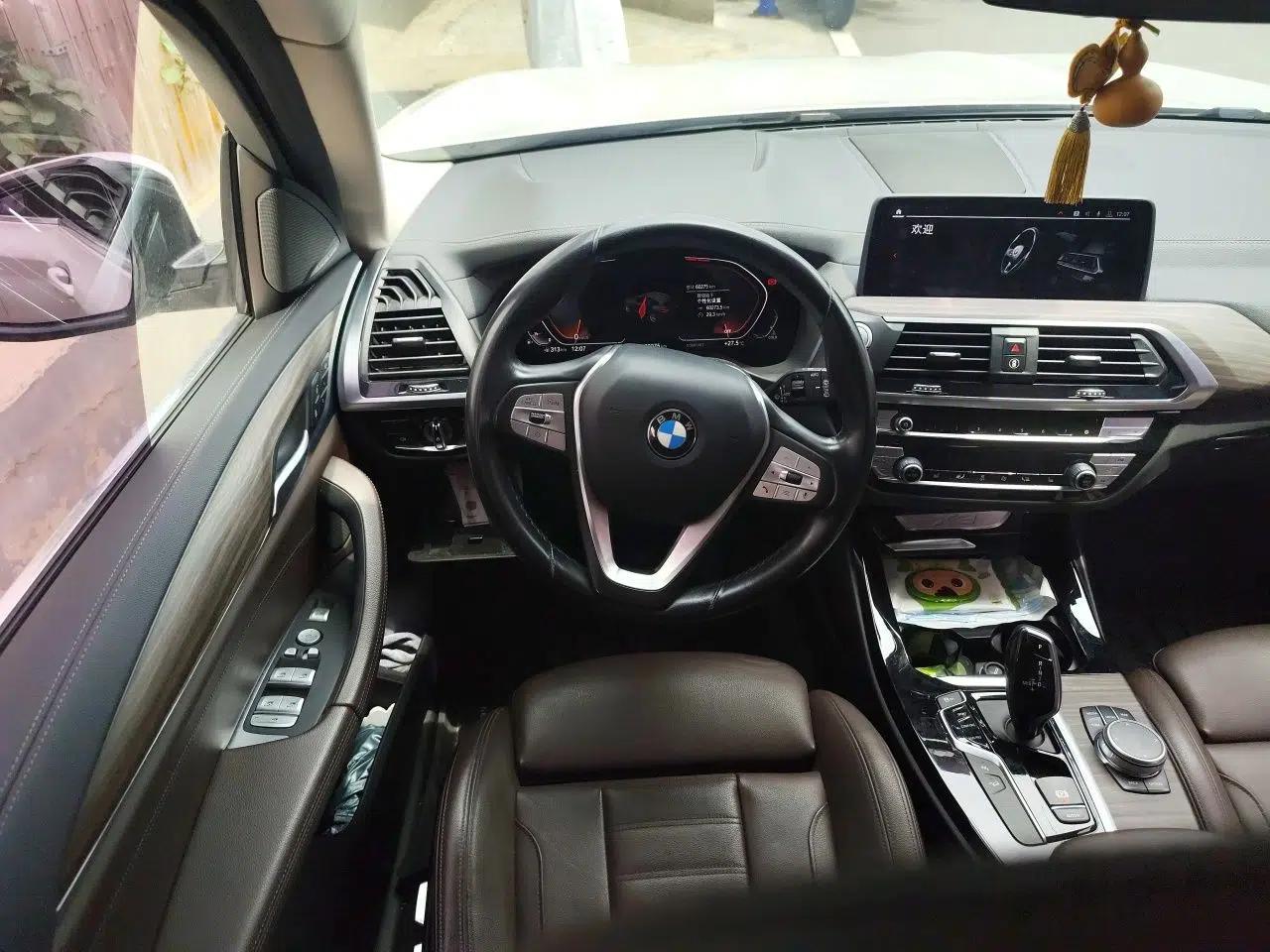 BMW X3 2020 xDrive28i Luxury Package — миниатюра 7