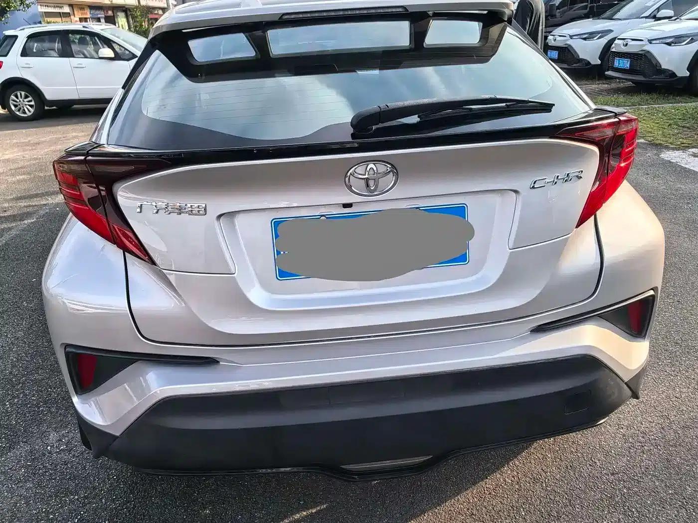 Toyota C-HR 2022 2.0L Leading Edition — миниатюра 8