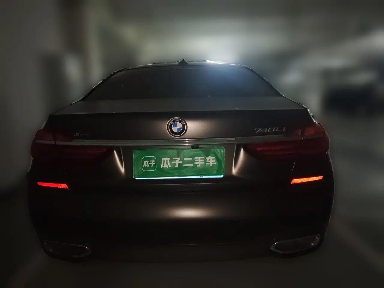 BMW 7 Series 2018 740Li xDrive Luxury Edition M Sport Package — миниатюра 5