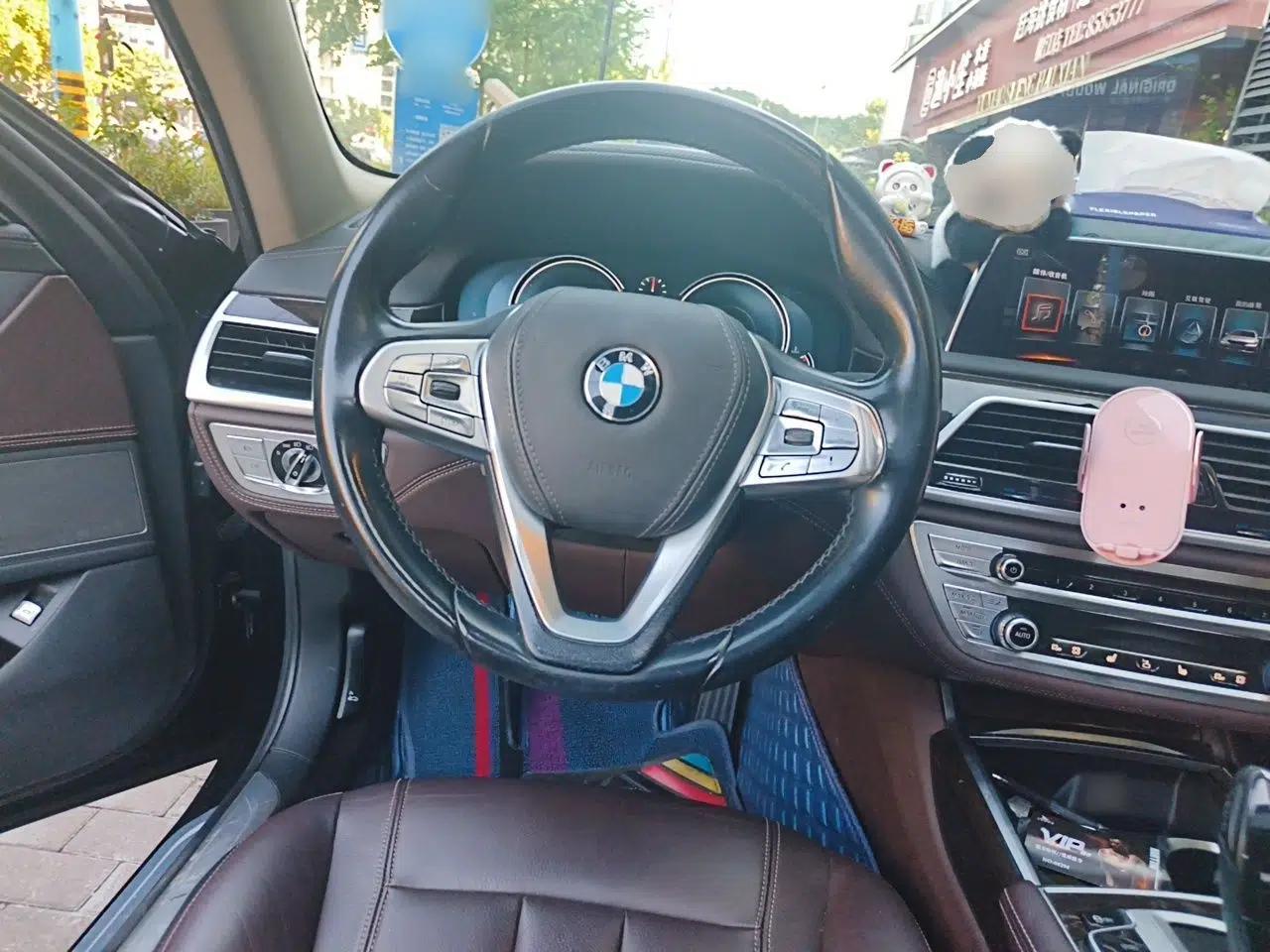 BMW 7 Series 2016 730Li Leading Model — миниатюра 10