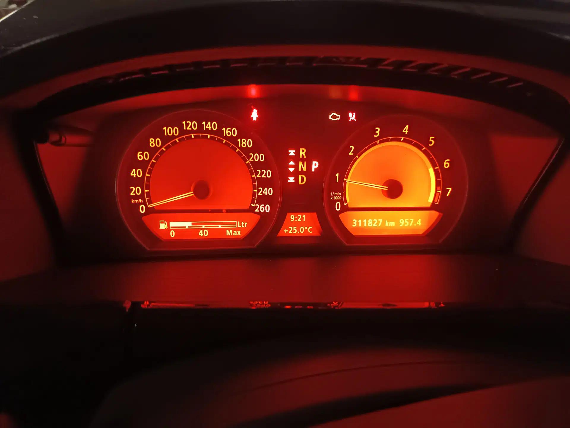 BMW 7 Series 2007 730Li Downgraded Version — миниатюра 11