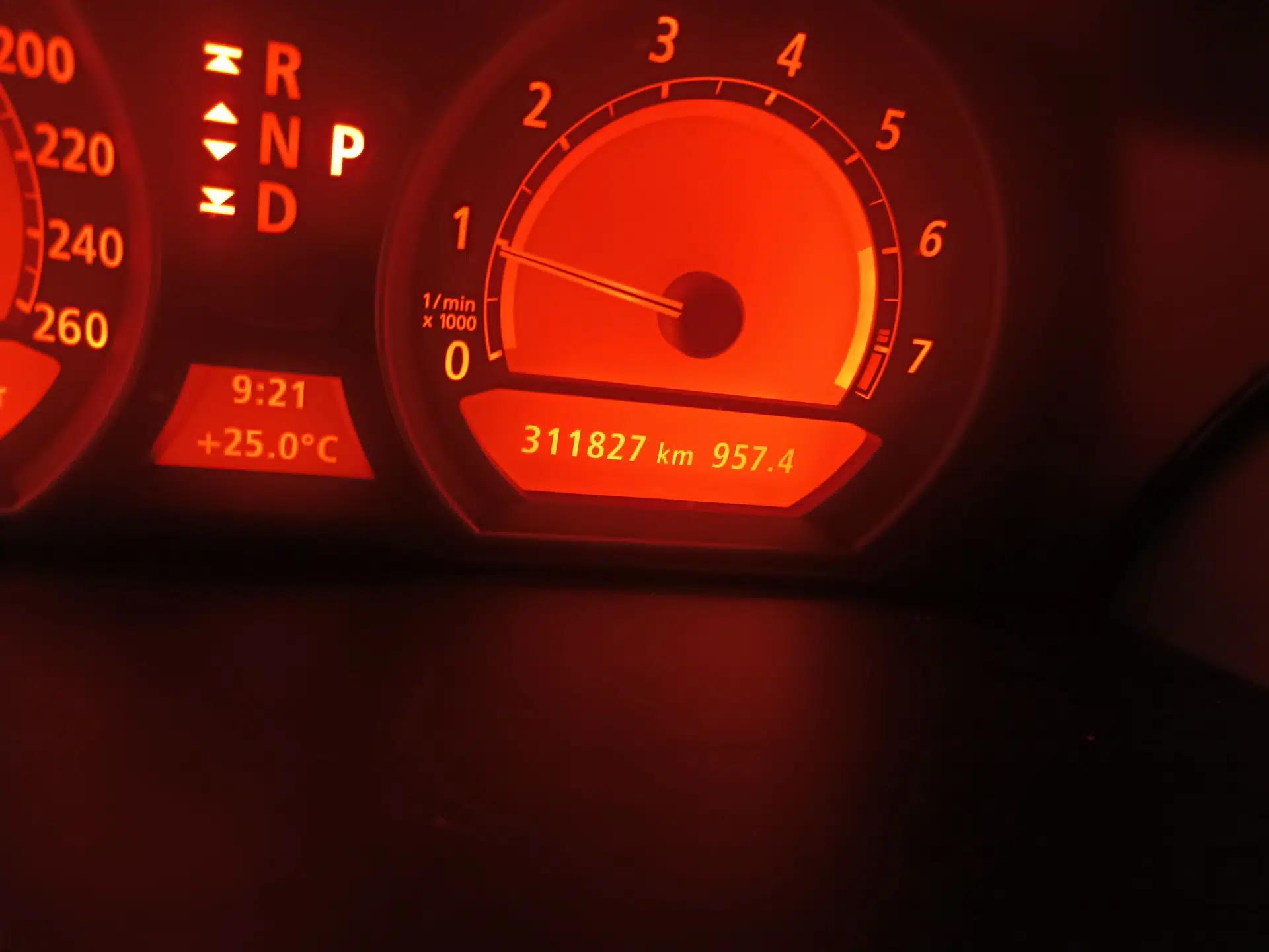 BMW 7 Series 2007 730Li Downgraded Version — миниатюра 12