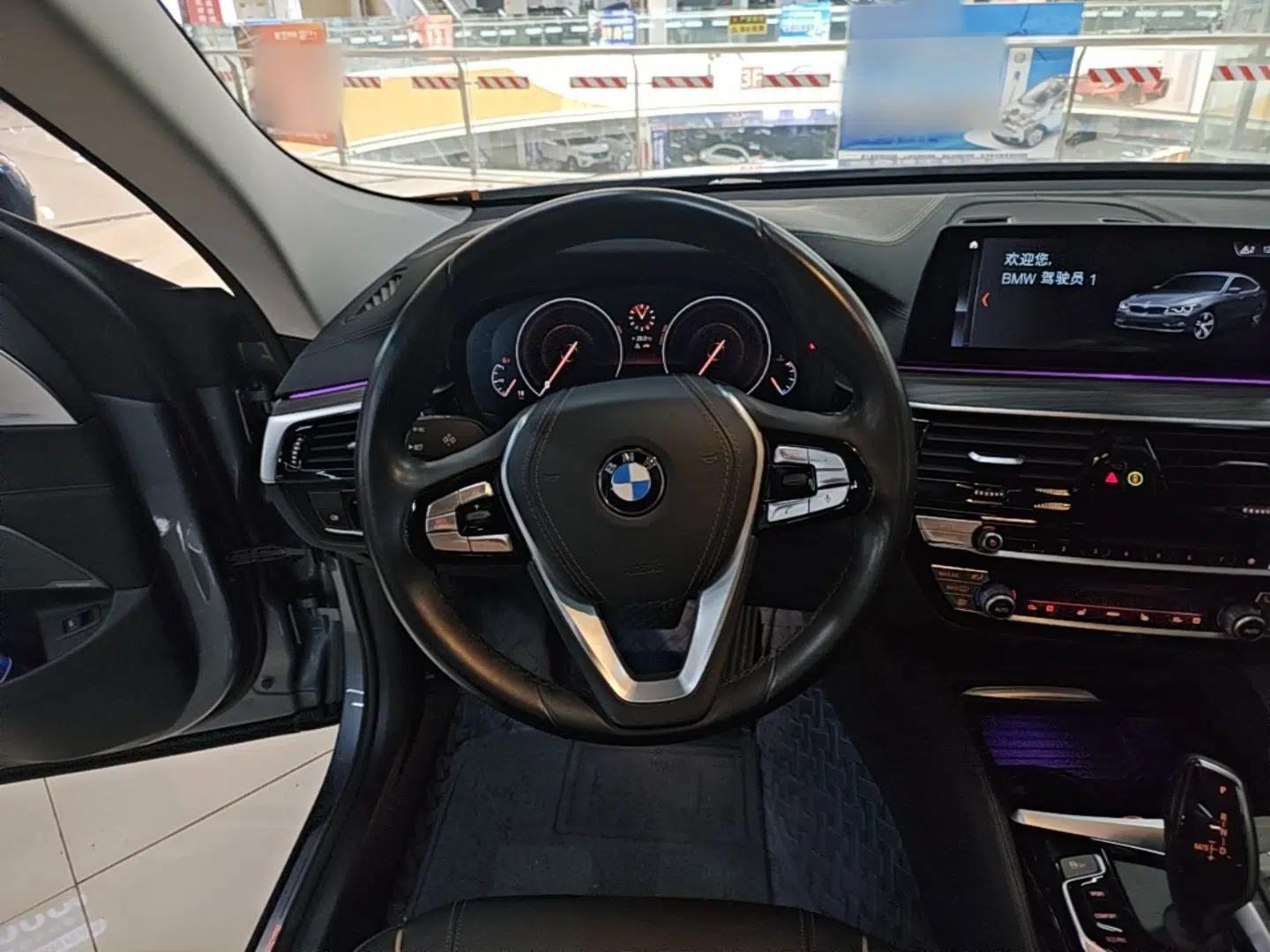 BMW 6 Series GT 2019 630i Luxury Design Package — миниатюра 13