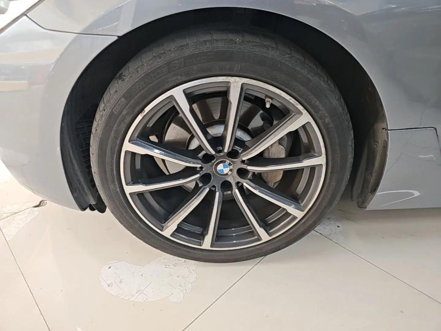 BMW 6 Series GT 2019 630i Luxury Design Package — миниатюра 10