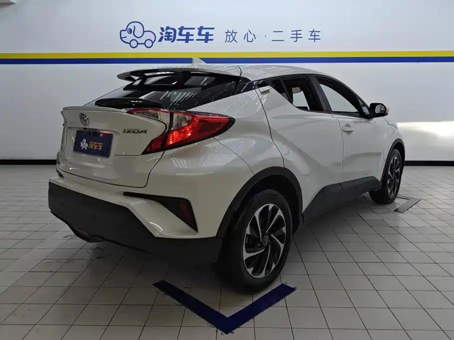 2018 Toyota IZOA 2.0L Elegance Edition (National V Emission Standard) — миниатюра 3