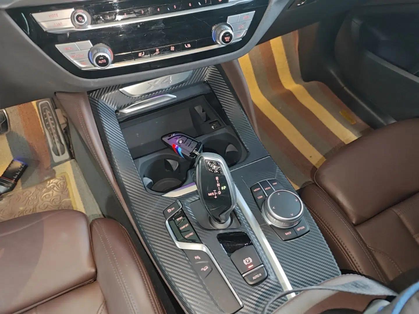 BMW X4 2020 xDrive25i M Sport Package — миниатюра 16
