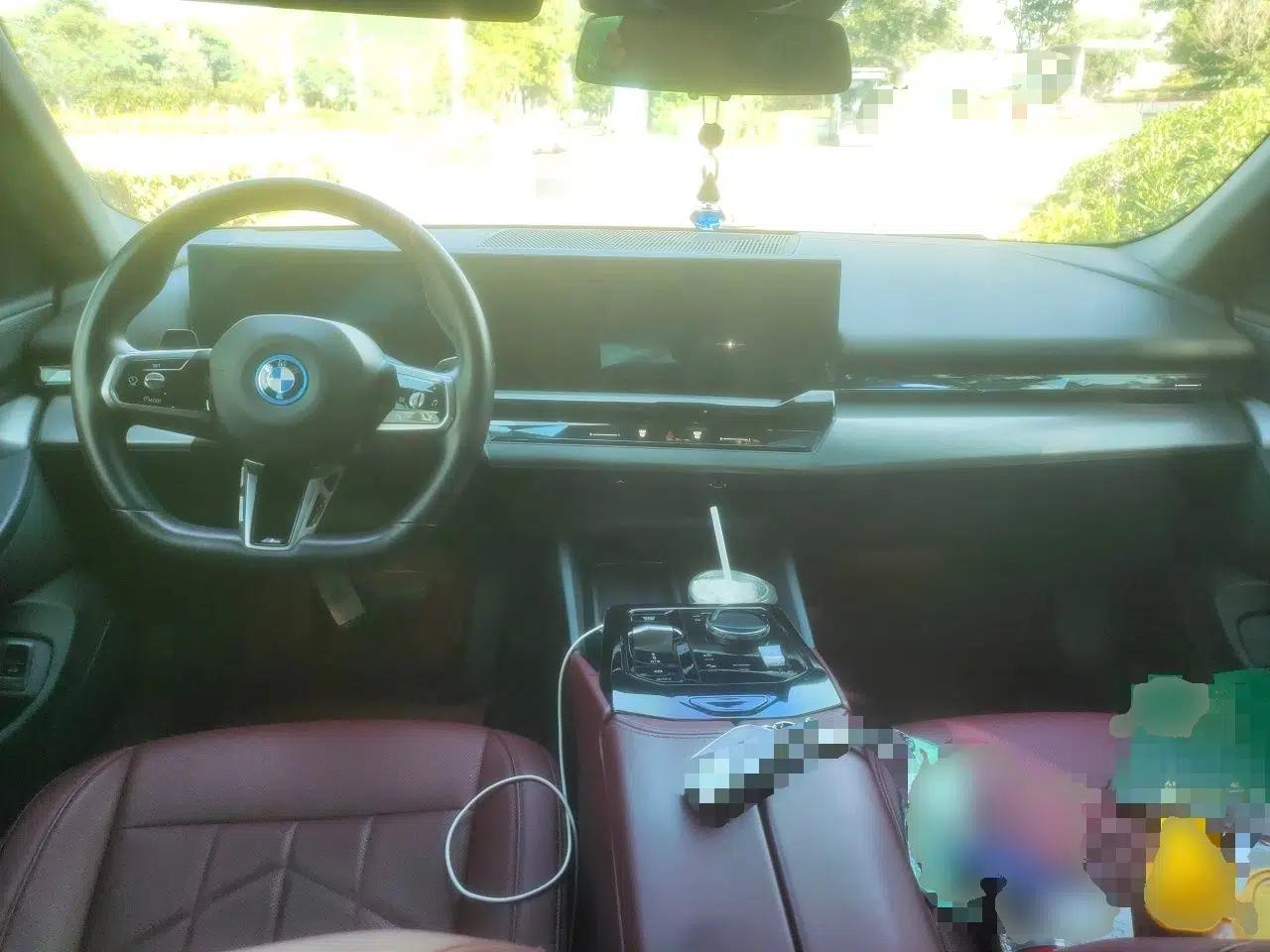BMW i5 2024 eDrive 35L M Sport Package — миниатюра 9