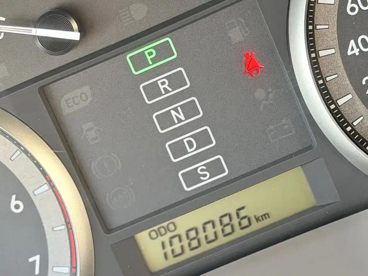 2020 Land Cruiser (Imported) 4.0L Middle East Edition — миниатюра 5