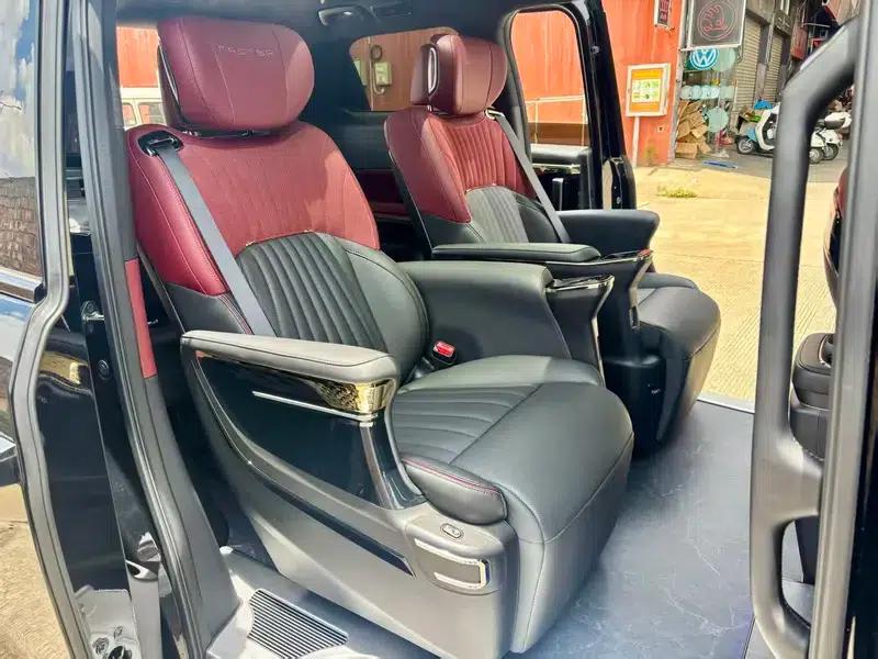 Trumpchi M8 2024 Master Series 2.0TGDI Premium Edition — миниатюра 8