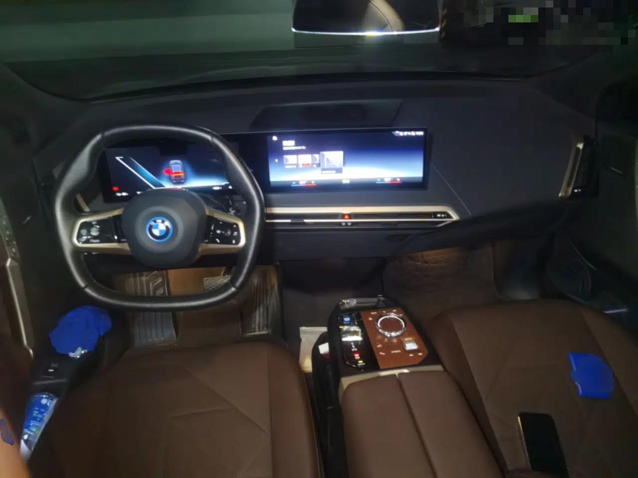 BMW iX 2022 xDrive40 — миниатюра 9