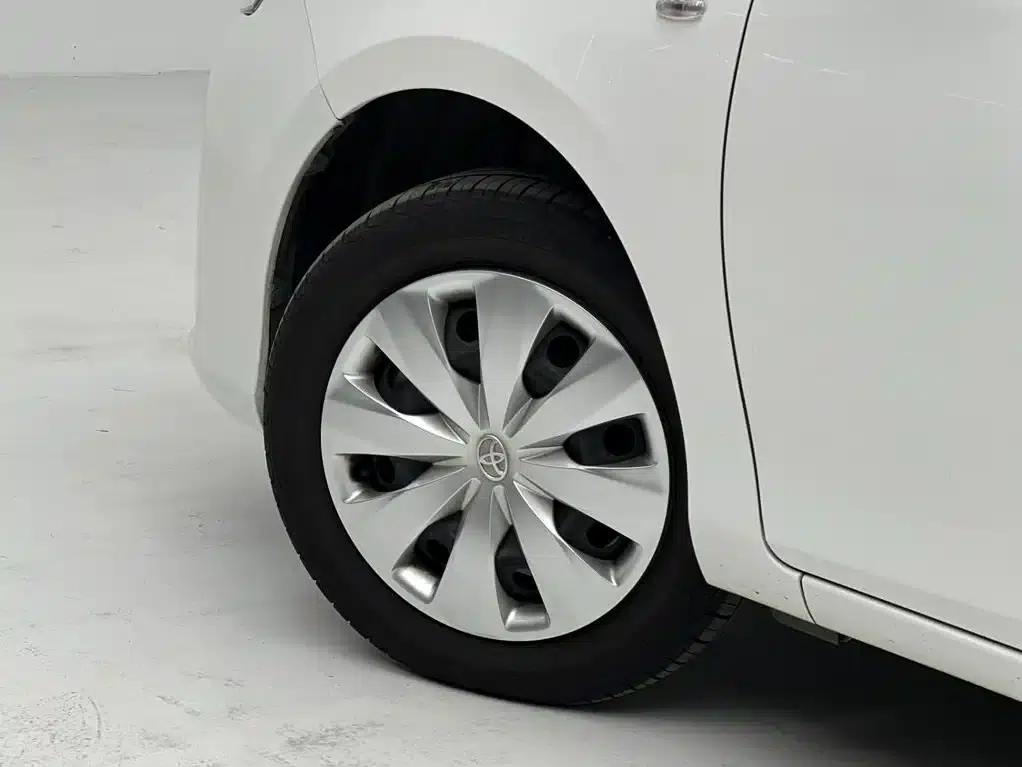 YARiS L 2022 1.5L CVT Leading PLUS Edition — миниатюра 13