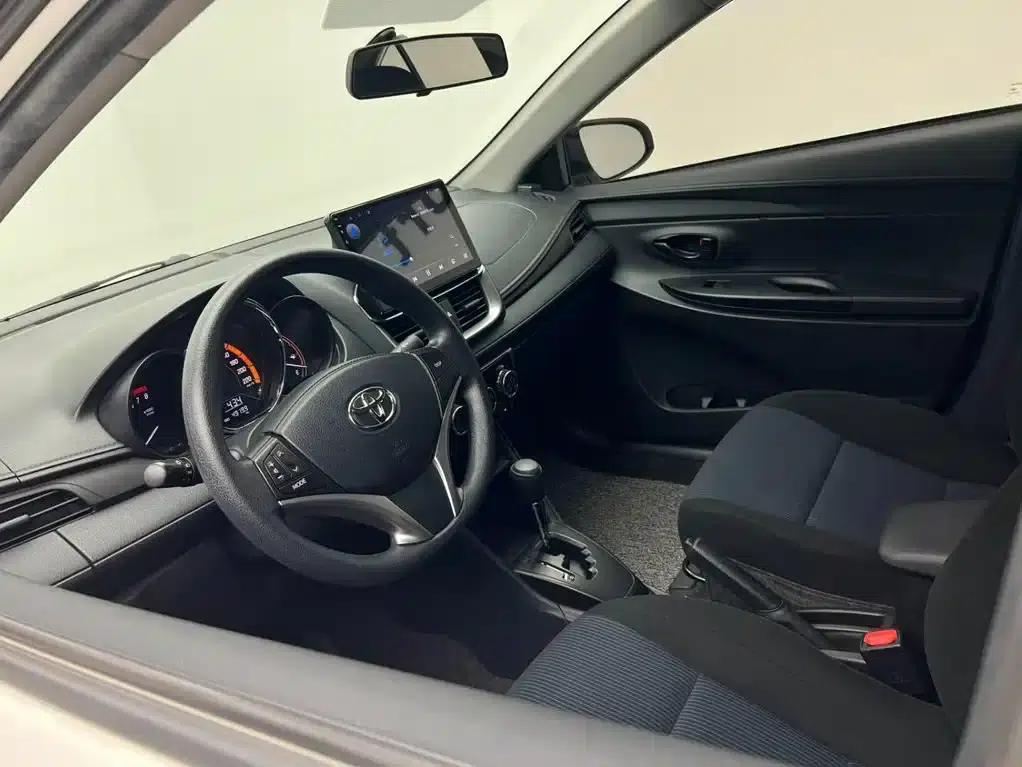 YARiS L 2022 1.5L CVT Leading PLUS Edition — миниатюра 16