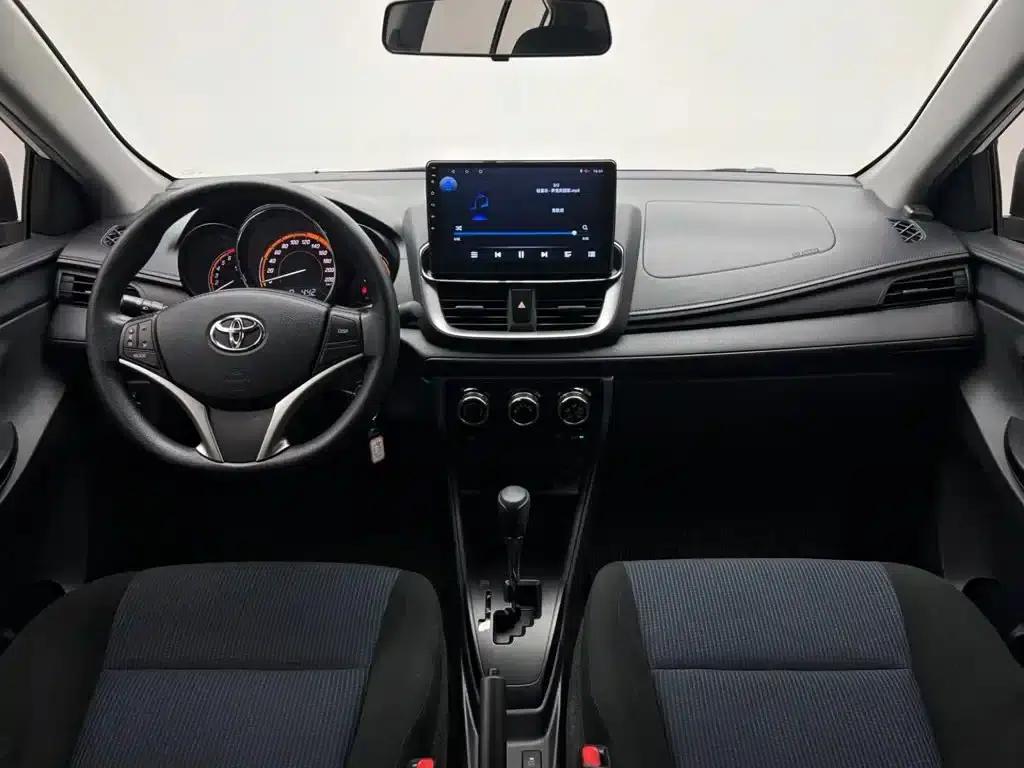 YARiS L 2022 1.5L CVT Leading PLUS Edition — миниатюра 18