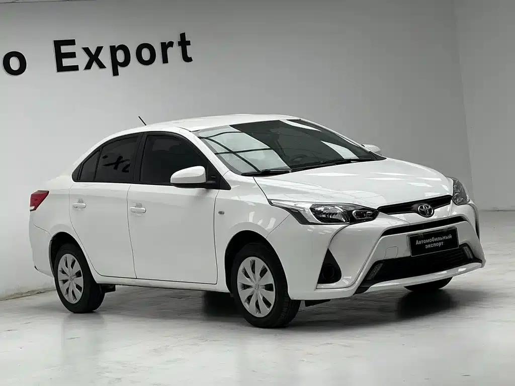 YARiS L 2022 1.5L CVT Leading PLUS Edition — миниатюра 3