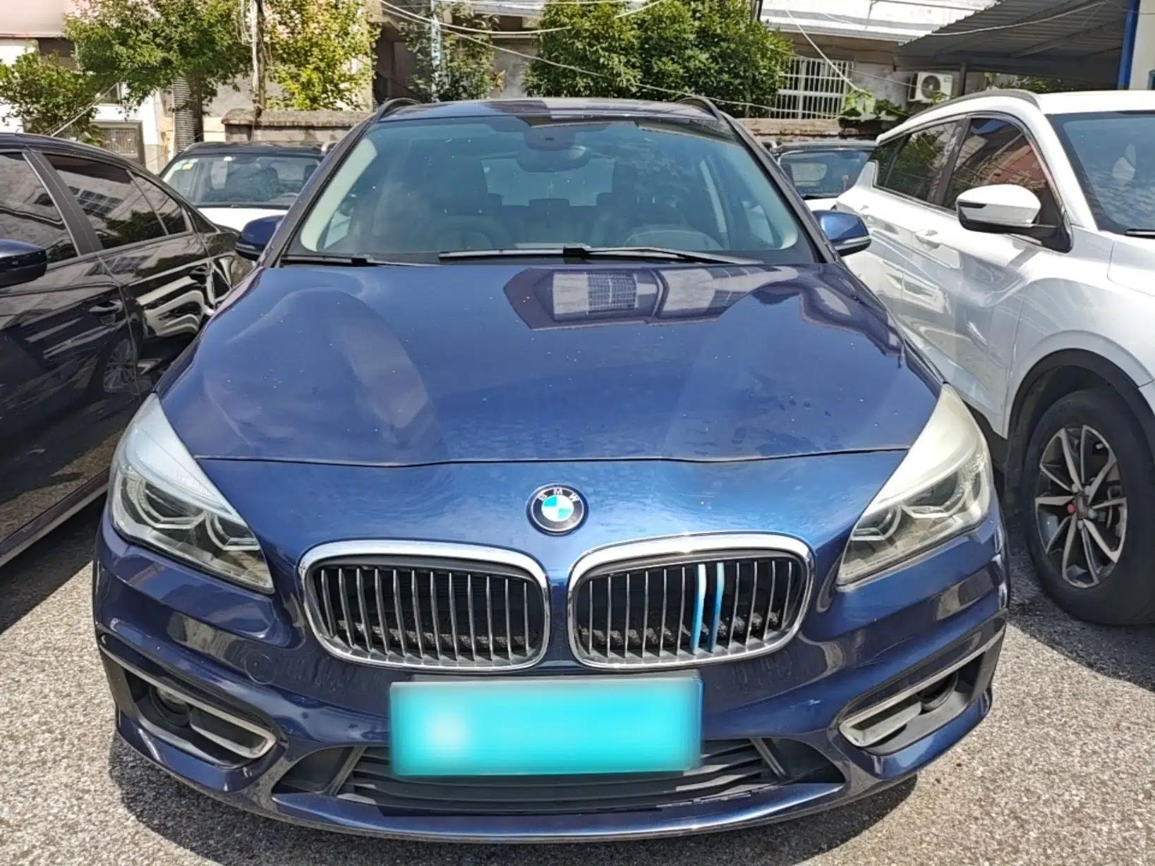 BMW 2 Series Active Tourer 2016 218i Sports Design Package — миниатюра 2
