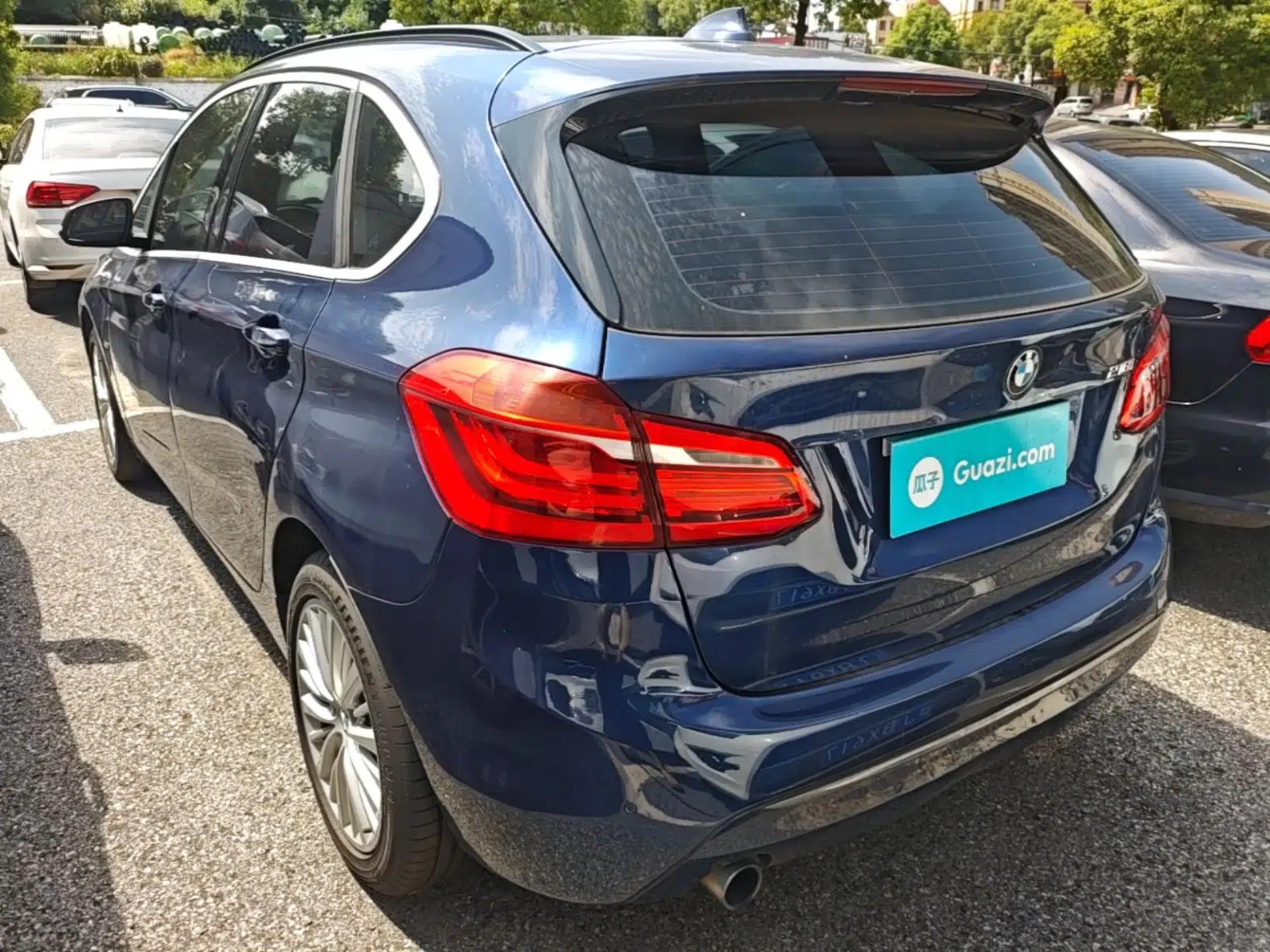 BMW 2 Series Active Tourer 2016 218i Sports Design Package — миниатюра 4