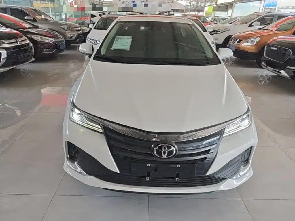 2022 Toyota Avalon 2.0L Elite Edition — миниатюра 3