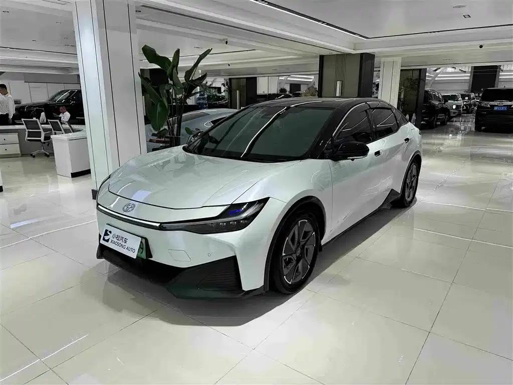 Toyota BZ3 2023 model, 517km, Elite PRO — миниатюра 1