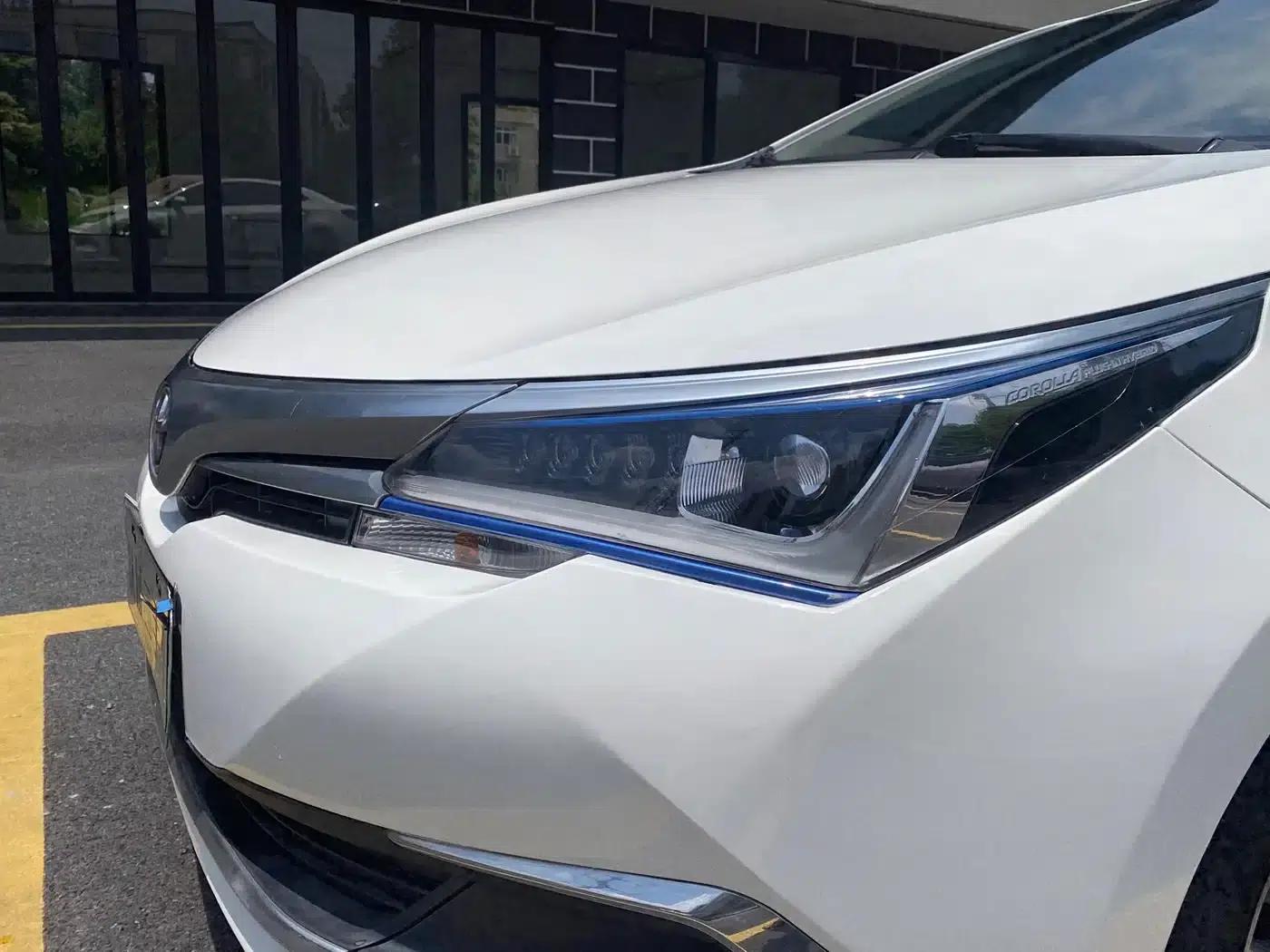 Corolla Hybrid E+ 2019 1.8L E-CVT Leading Edition — миниатюра 7