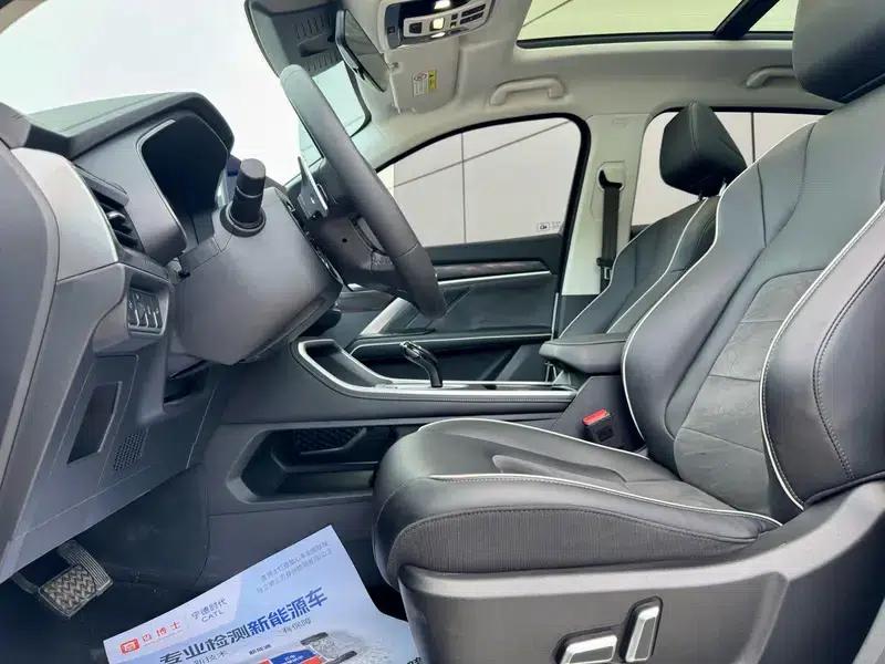 Haval H6 2023 National Trend Edition 1.5T Automatic Champion Edition — миниатюра 11