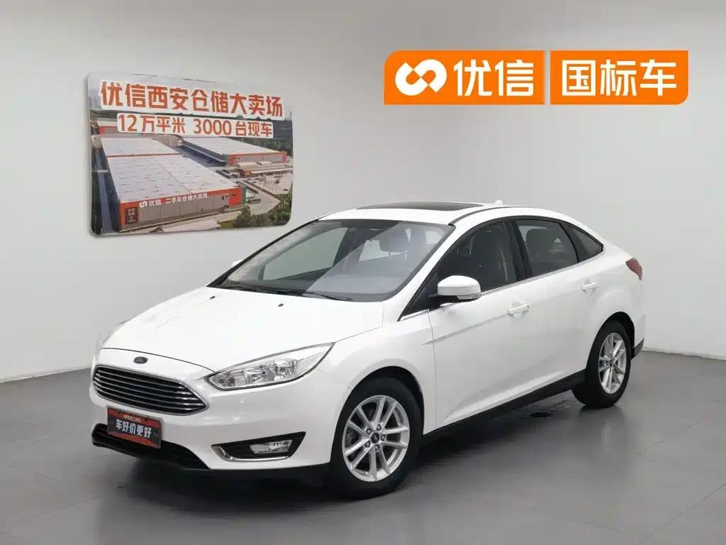 2017 Ford Focus Sedan EcoBoost 180 Automatic Elite — миниатюра 1